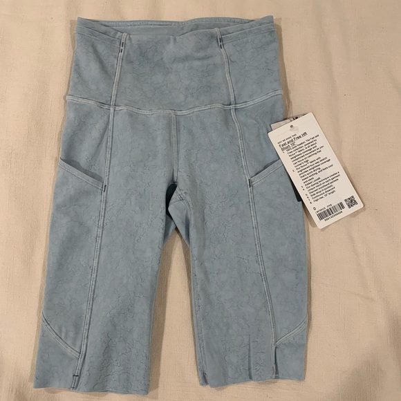 Lululemon Fast and Free HR SHORT 10” - Picture 1 of 3